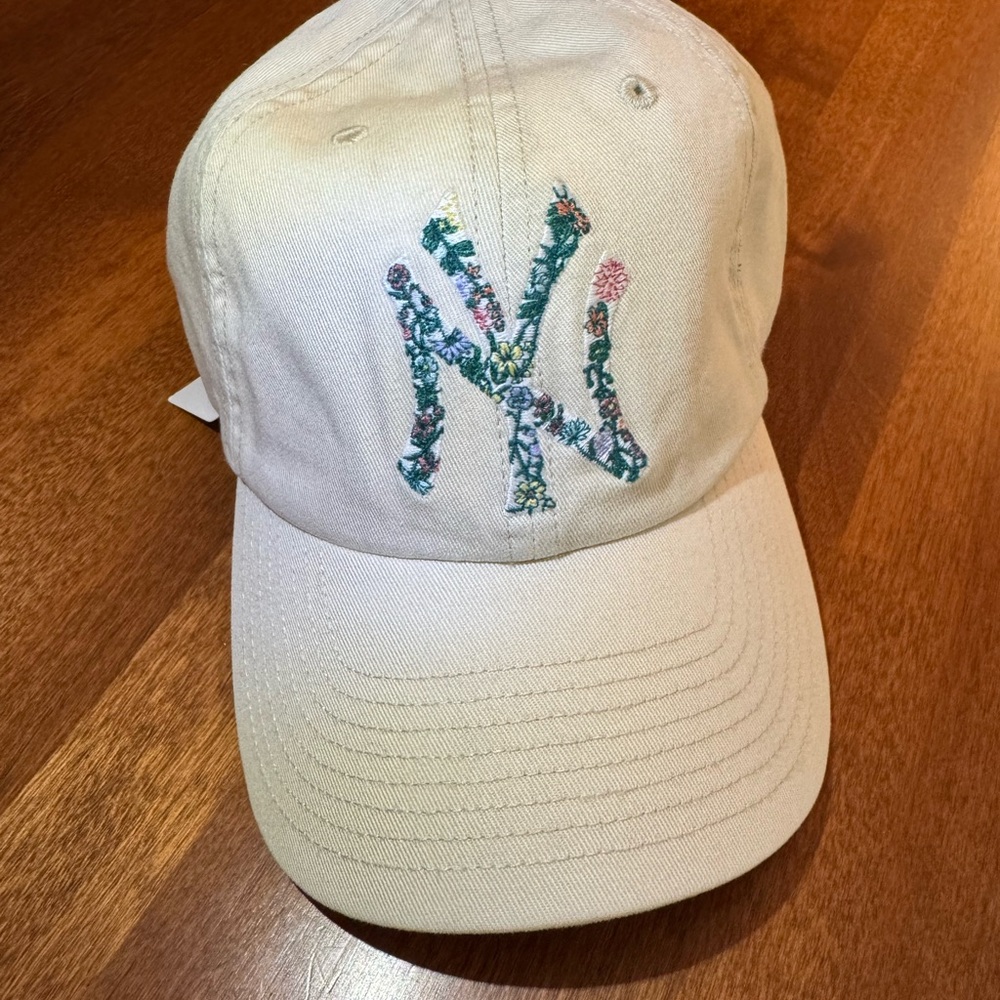 ‘47 Floral NY baseball cap